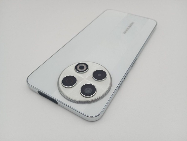 Оголошення Tecno spark 30 pro kl7 8/256gb Б/У