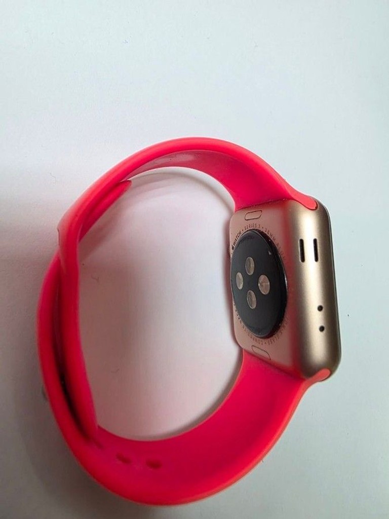 Apple watch series 3 gps 38mm aluminum case a1858 Код:01-200986585. Зображення 6