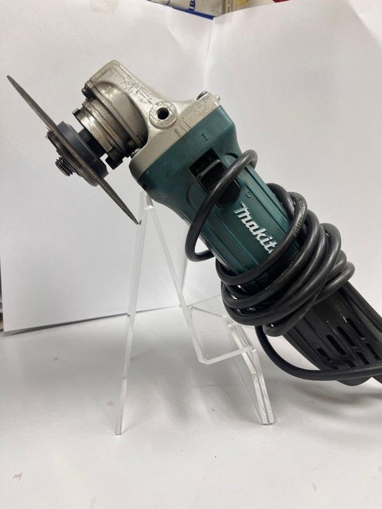 Купити Makita GA5030 Б/У