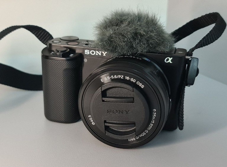 Купити Sony zv-e10 kit Б/У
