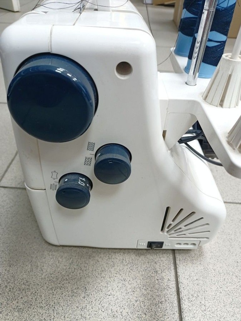 Розпродаж Janome CoverPro II, продавець Техноскарб