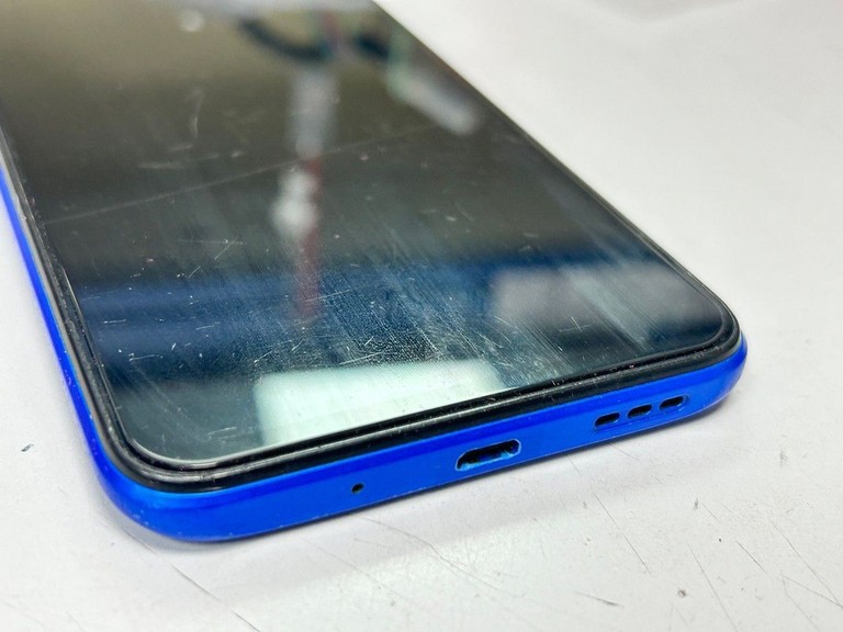 Дешево Xiaomi redmi 9a 2/32gb з ломбарду