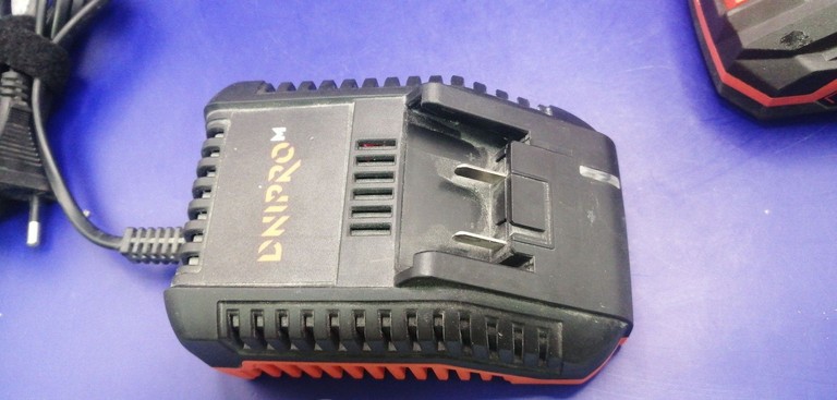 Розпродаж Dnipro-M cd-201hbc compact 2акб 2ah зп, продавець Техноскарб