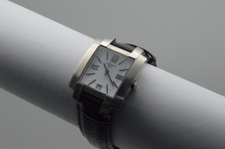 Дешево Tissot l860/960 з ломбарду