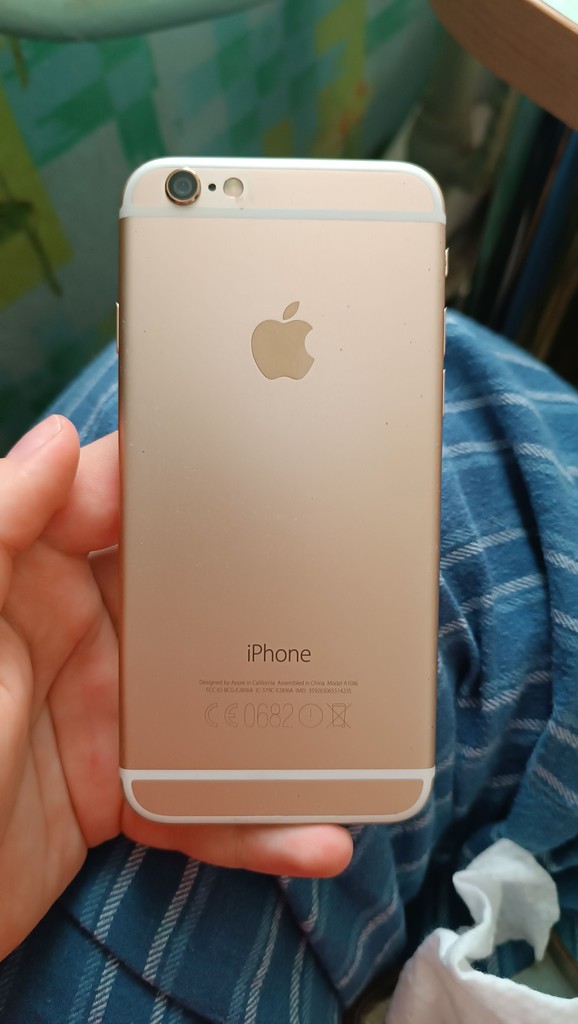 Оголошення iPhone 6 64 gb працює Б/У