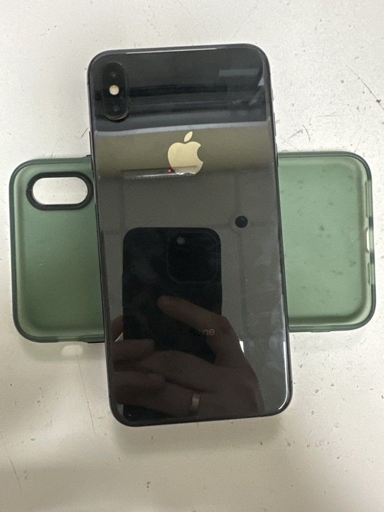 Дешево Apple iphone xs max 64gb з ломбарду