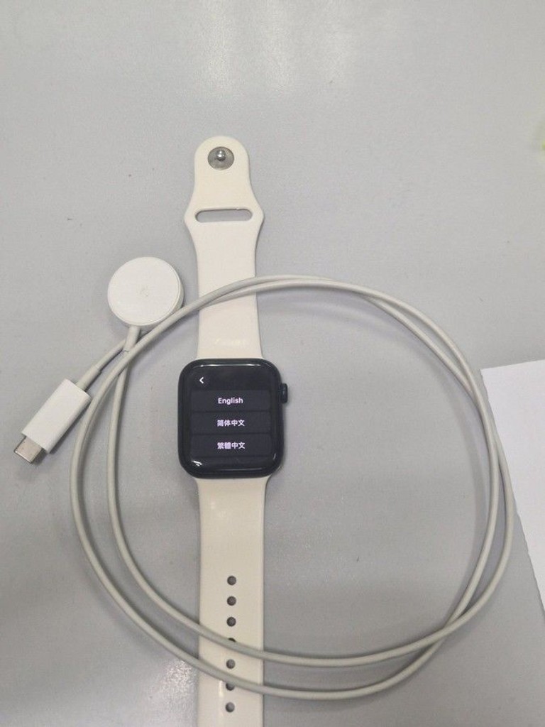 Купить Apple watch se 2 gps 44mm aluminium case Б/У