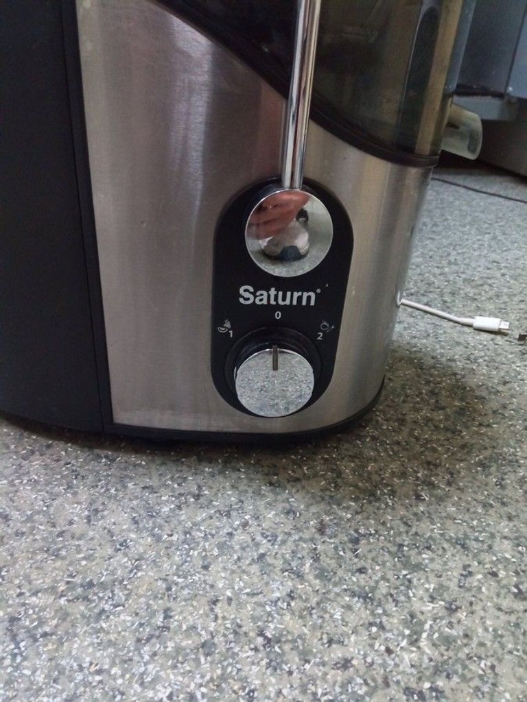 Оголошення Saturn st-fp 8084 Б/У