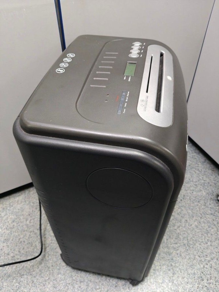 Дешево Profi office Alligator 815 CC+ з ломбарду