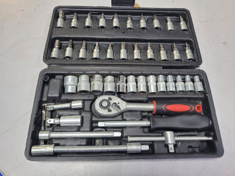 Купити Без Виробника cr-v 46 pcs Б/У