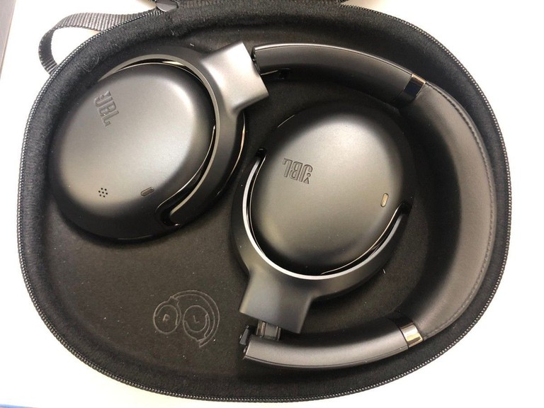 Купити Jbl tour one m2 Б/У