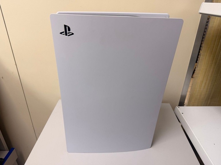 Розпродаж Sony ps 5 cfi-1208a 825gb два джойстика+диск, продавець Техноскарб