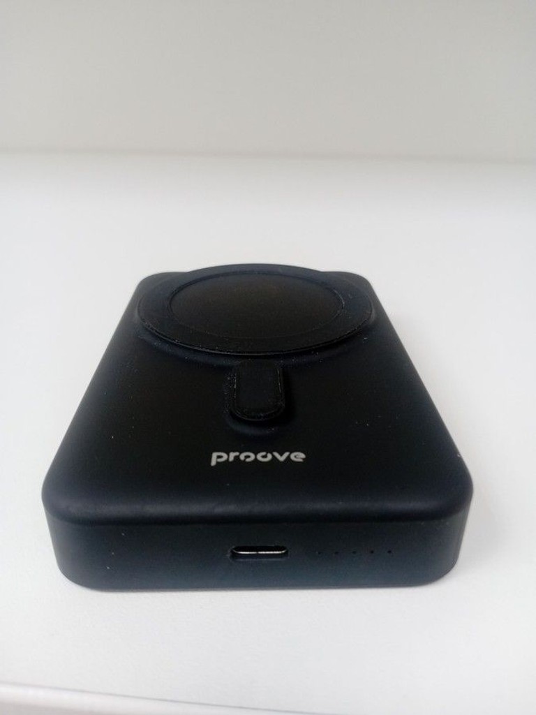 Купити Proove magnetic hyperion 20w 10000mah Б/У