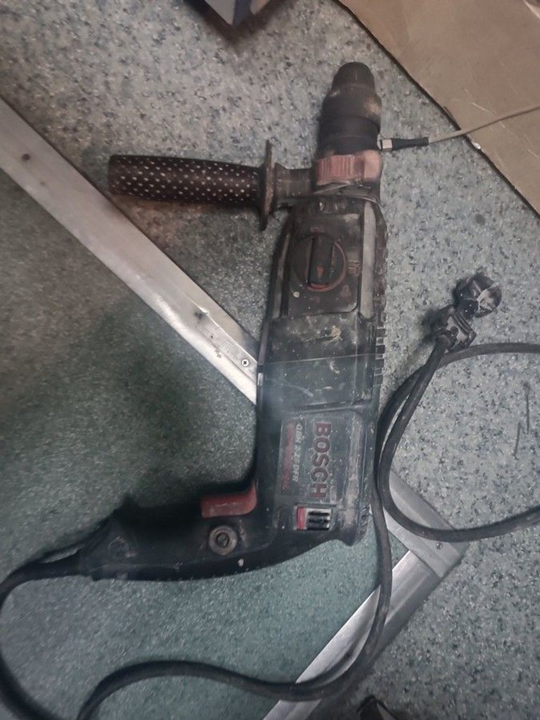 Дешево Bosch gbh 2-26 dfr з ломбарду