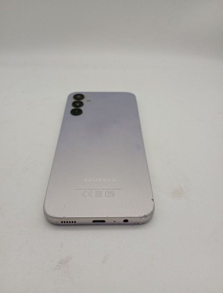 Оголошення Samsung galaxy a14 sm-a145f 4/64gb Б/У