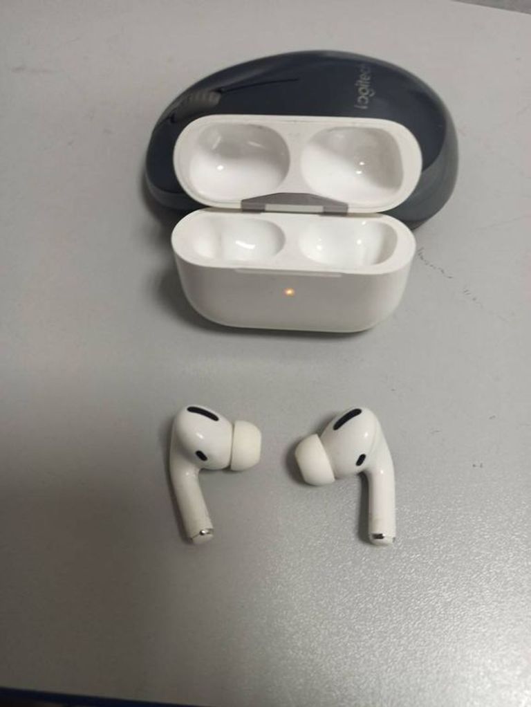 Дешево Apple airpods pro a2190,a2084+a2083 2019г з ломбарду