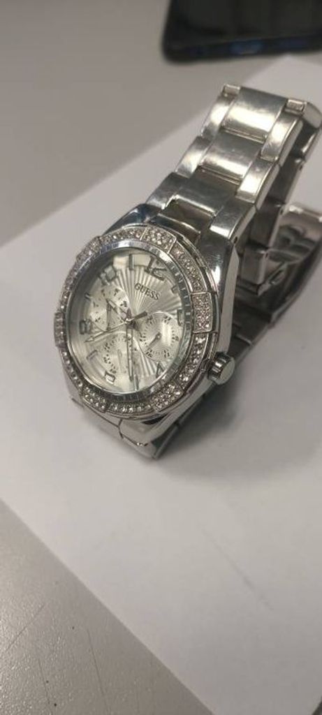 Guess W0729L1