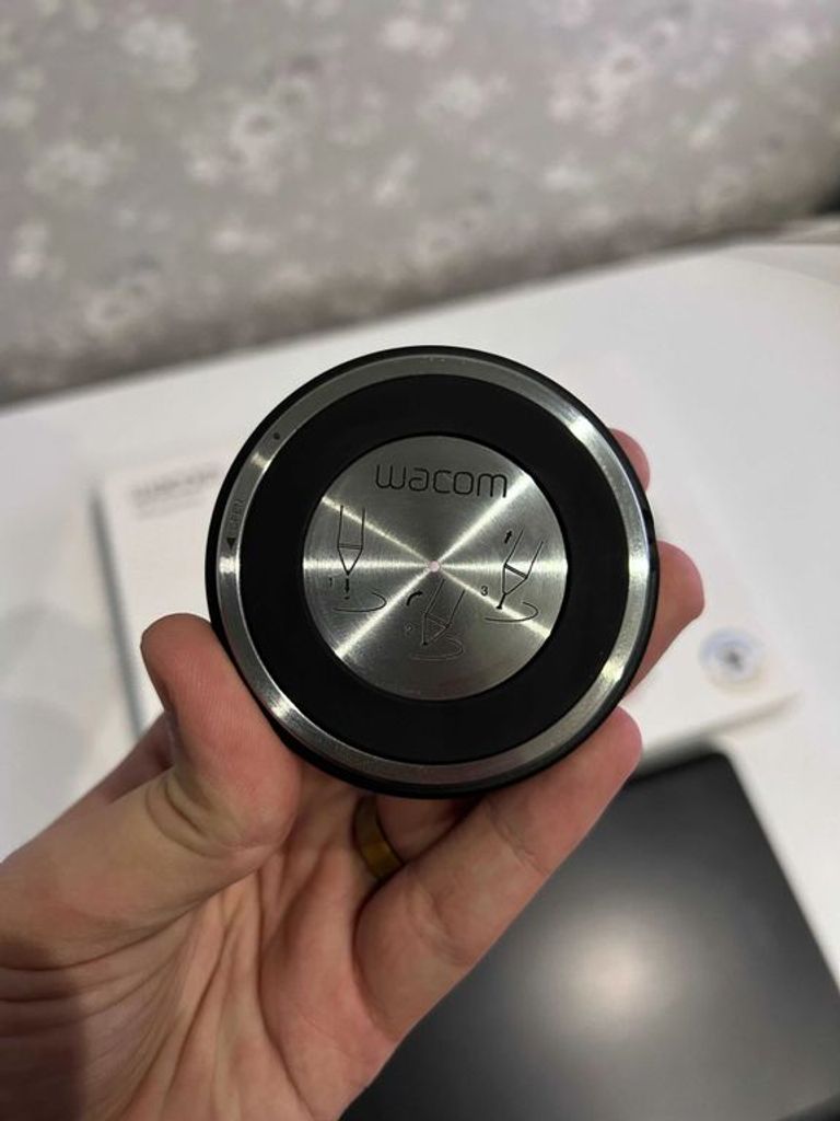 Графічний планшет Wacom Intuos Pro M (PTH-660-N) Код:null. Зображення 4