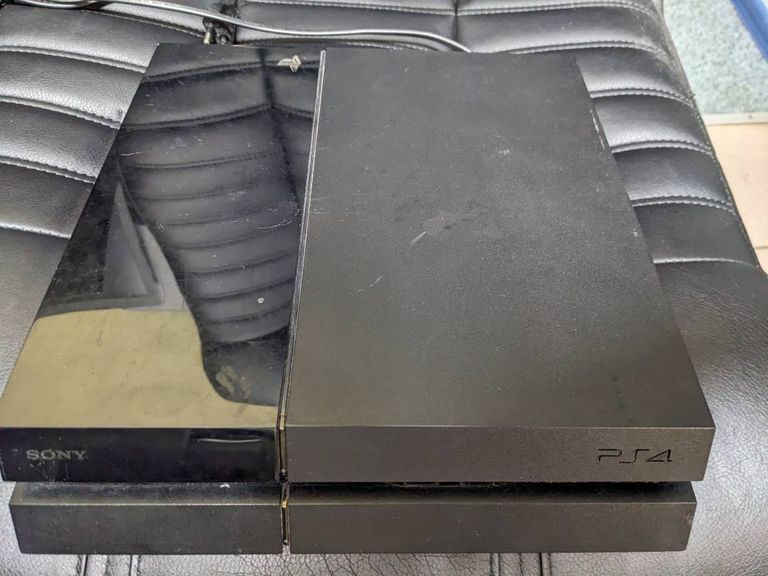 Sony playstation 4 1tb