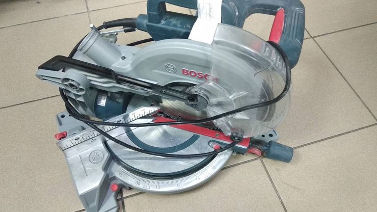 Bosch GCM 216 (0601B33000)