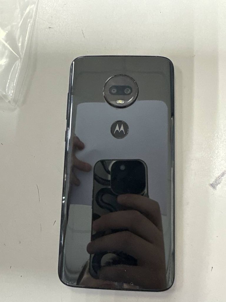 Motorola xt1962-5 moto g7 4/64gb