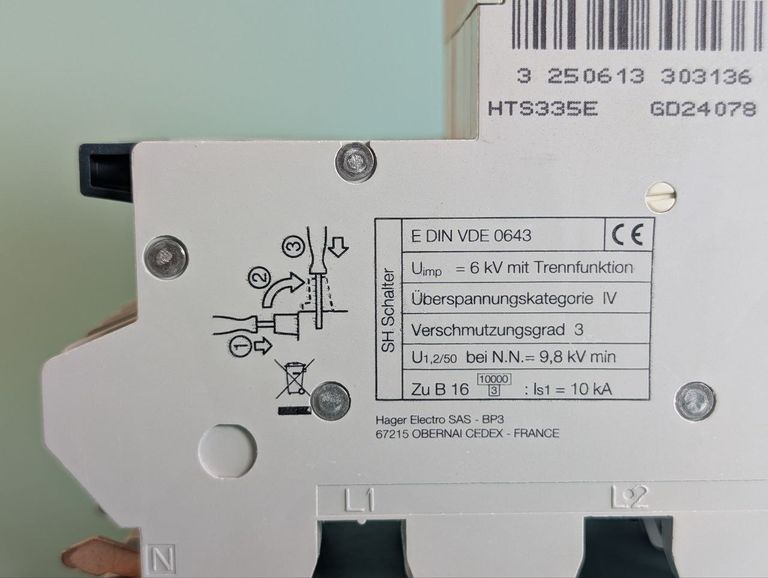 MCB SLS Селективний автоматичний вимикач 3P Cs 63A, шина 40 мм-12x5/10 мм HTS363C. Новий.  Код:null. Изображение 5