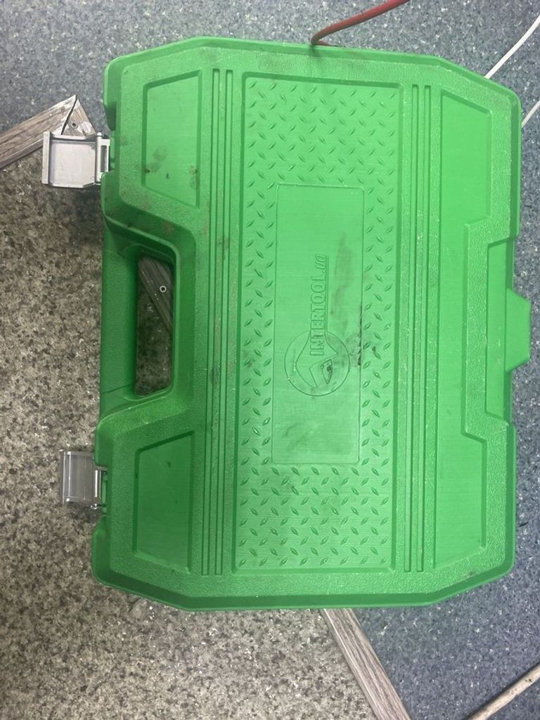 Розпродаж Intertool без моделі, продавець Техноскарб