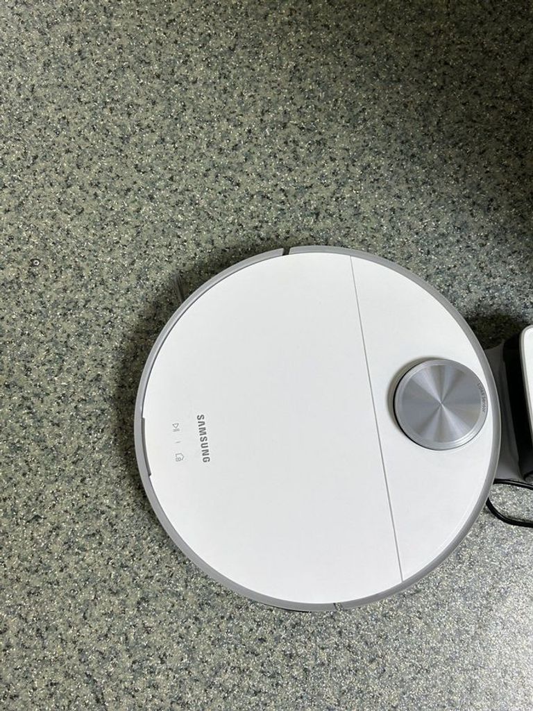 Купити Samsung Jet Bot VR30T80313W Б/У