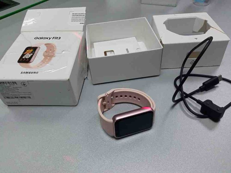 Купити Samsung Galaxy Fit3 Gray (SM-R390NZAA) Б/У