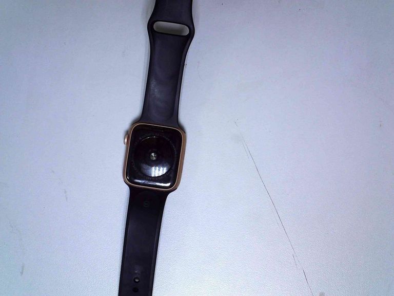 Объявление Apple watch se gps + cellular 44mm aluminum case a2354, a2356 Б/У