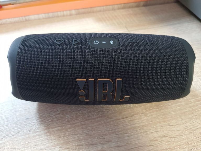 Купити Jbl charge 5 wi-fi Б/У