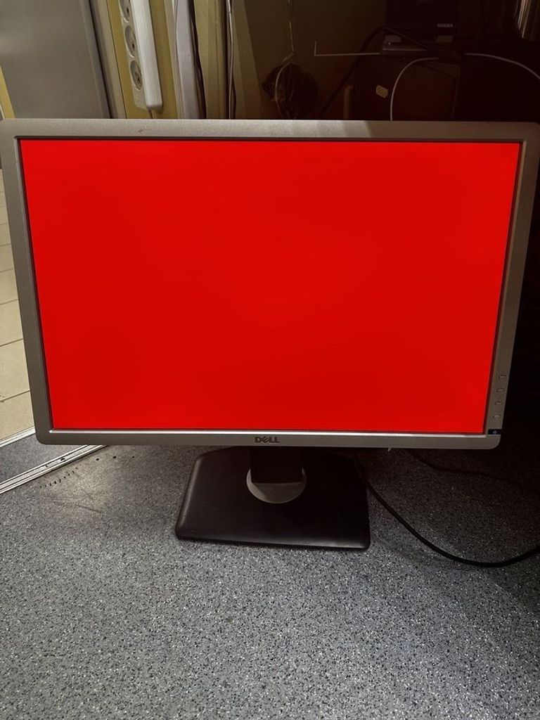 Объявление Dell p2213t Б/У