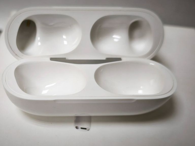 Распродажа Apple airpods pro 2nd generation with magsafe charging case usb-c, продавец Техноскарб