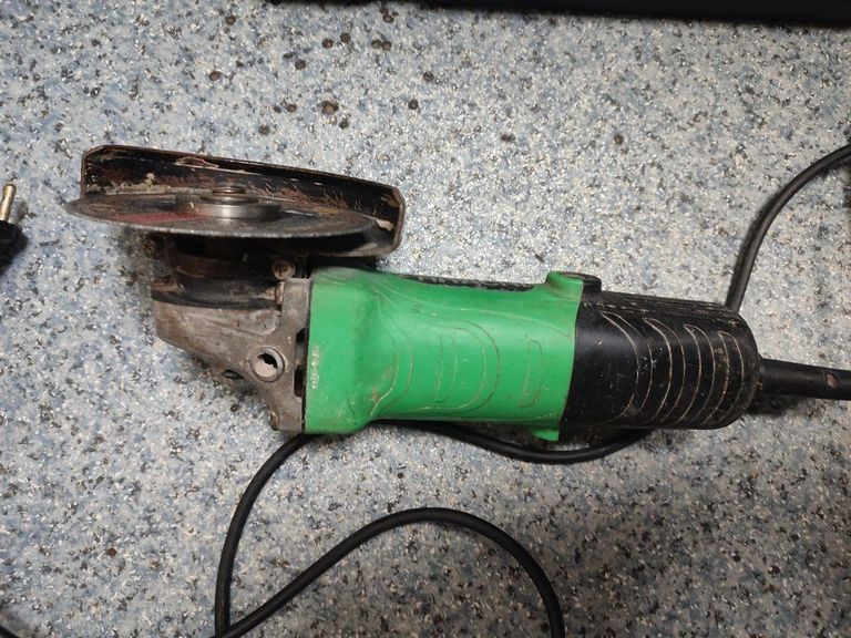 Оголошення Hitachi G13SS Б/У