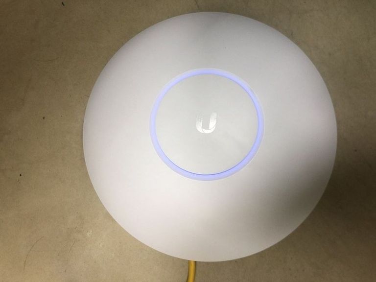 Оголошення Ubiquiti unifi ap-ac-pro Б/У