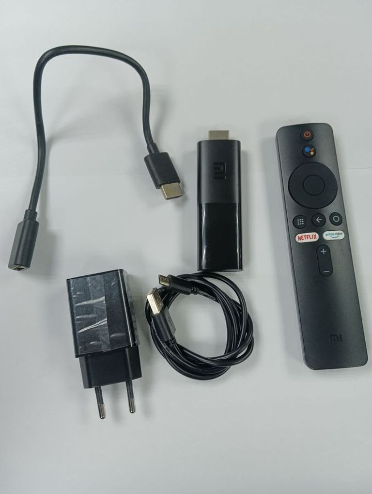 Купити Xiaomi Mi TV Stick (MDZ-24-AA) Б/У