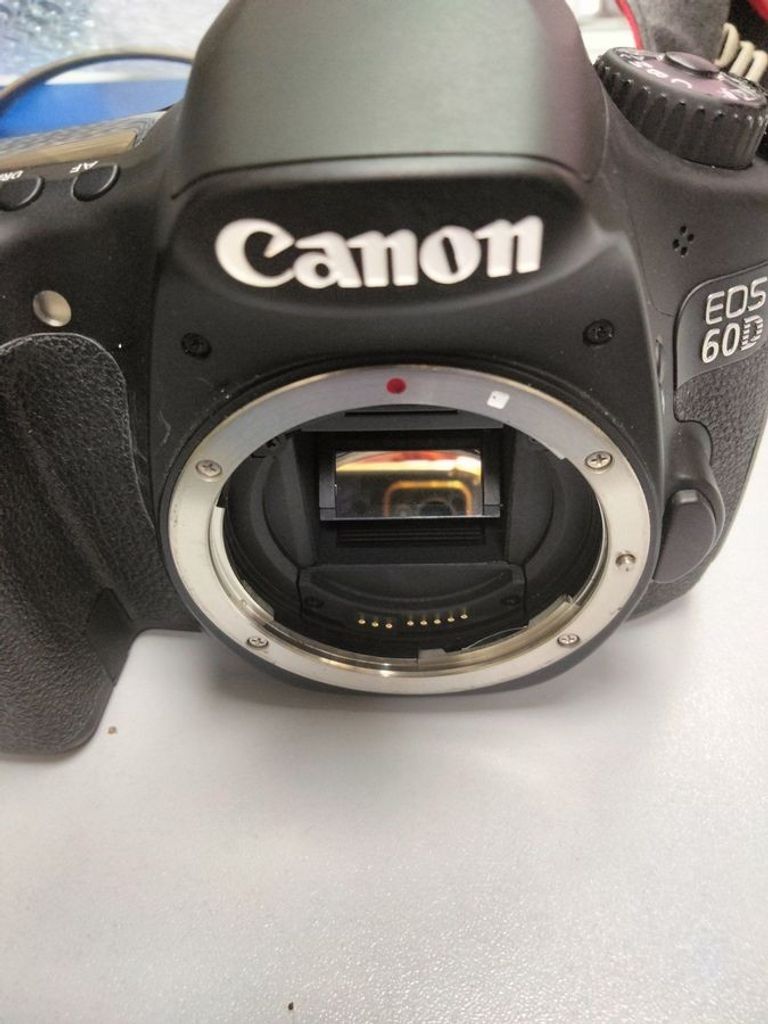 Купити Canon eos 60d body Б/У
