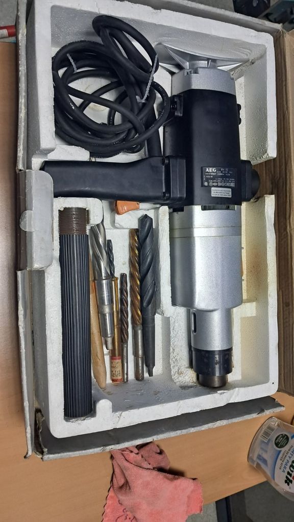 Купити Aeg B4-32 Б/У