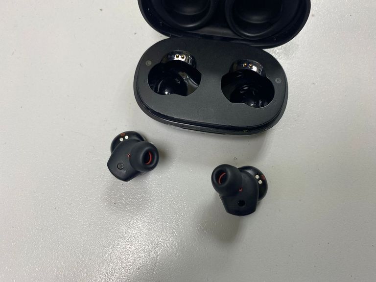 Дешево Xiaomi amazfit powerbuds a1967 з ломбарду