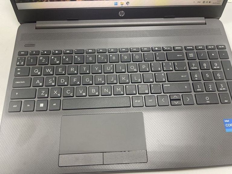 Объявление Hp 15/core i5-1235u ddr5/16gb ddr4/hdd *відсутній/ssd 500 gb/*інтегрована Б/У
