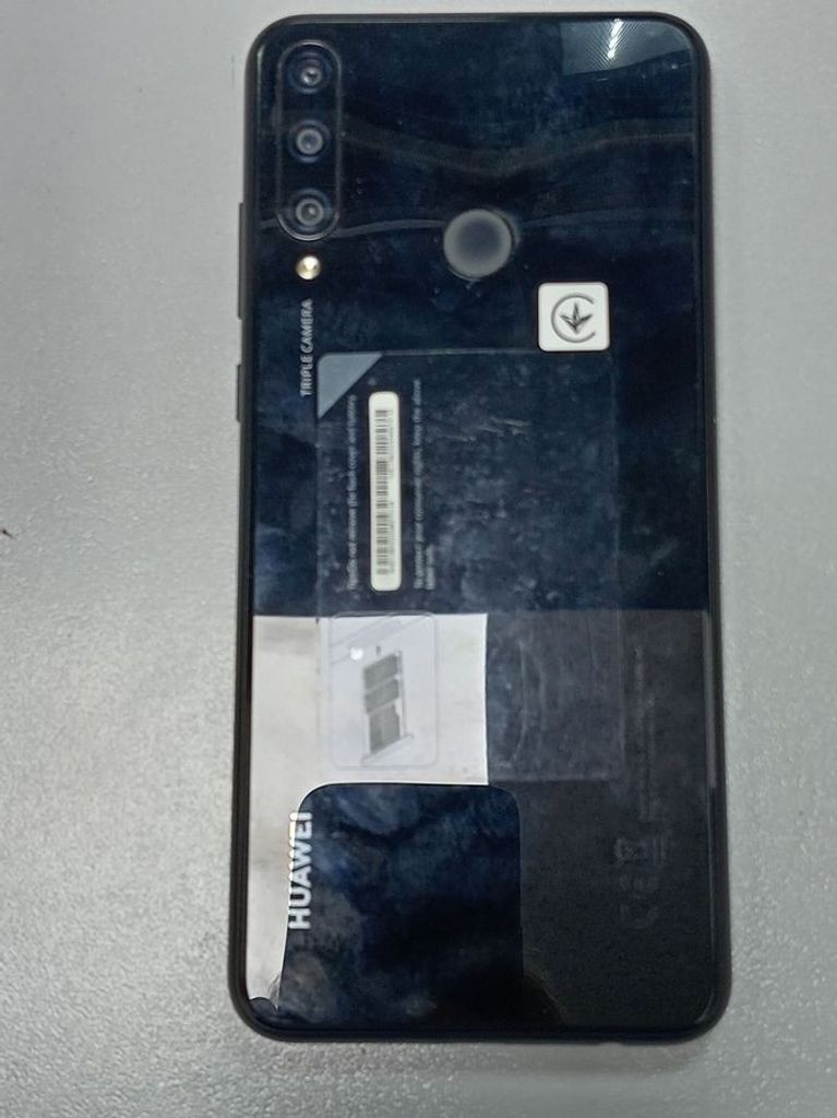 Дешево Huawei Y6p 3/64GB з ломбарду