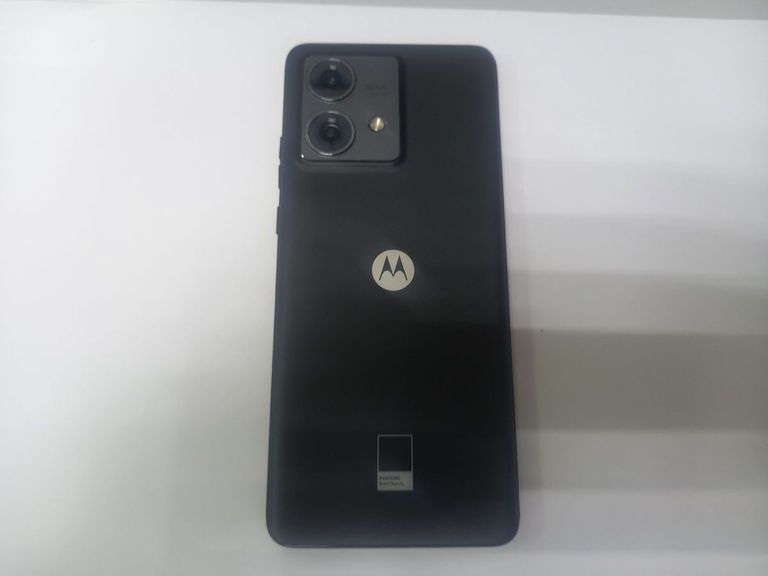 Оголошення Motorola edge 40 neo 12/256gb Б/У
