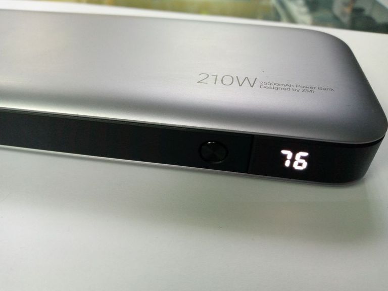 Дешево Zmi no.20 25000mah 210w backup battery qb826g з ломбарду