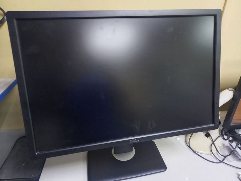 Купити Dell u2412m Б/У