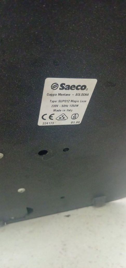 Дешиво Saeco magic de luxe sup012 с ломбарда