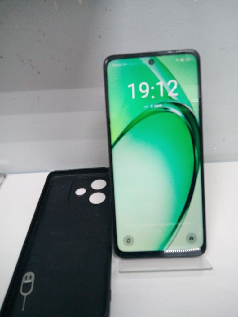 Купить Oppo a3 4g 6/128gb Б/У