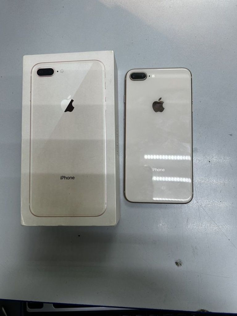Дешиво Apple iphone 8 plus 256gb с ломбарда