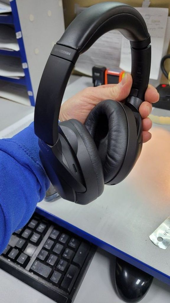 Купити Sony wh-1000xm4 Б/У