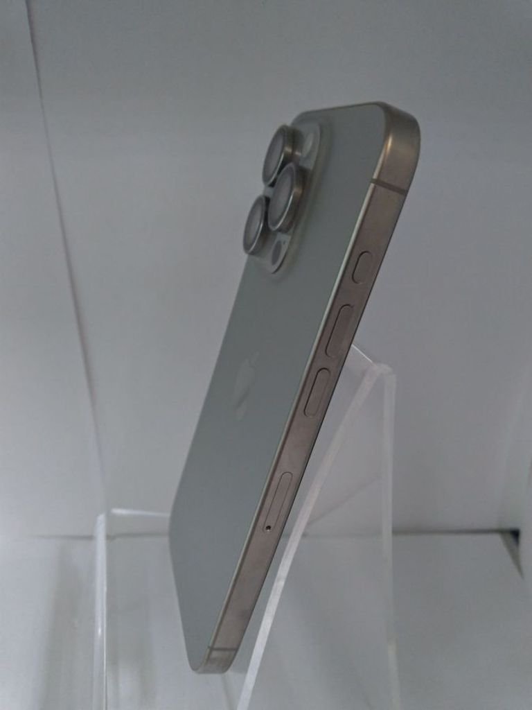 Дешево Apple iphone 15 pro 128gb з ломбарду