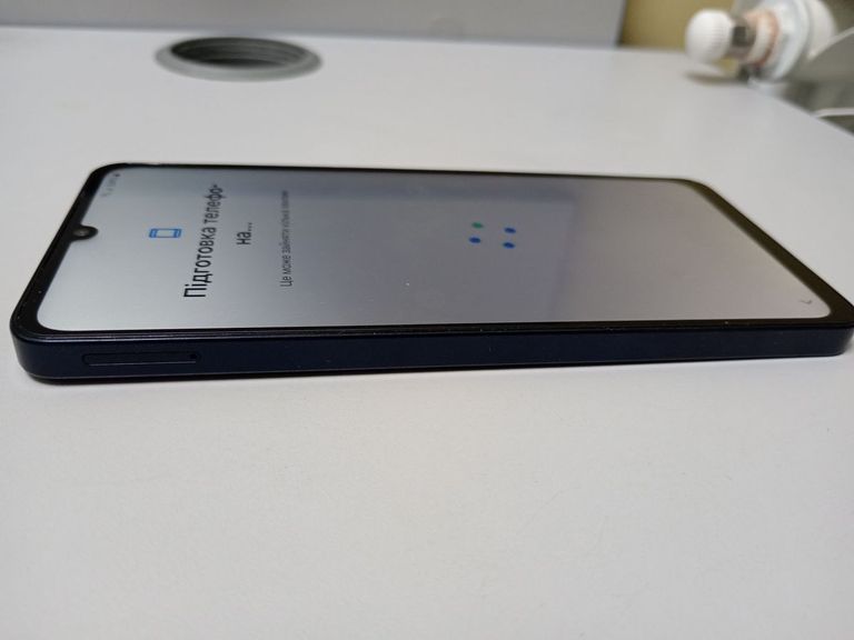 Дешево Samsung galaxy a06 4/128gb з ломбарду